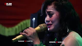 Download Lagu Selli Prawoto MP3 Selli Prawoto