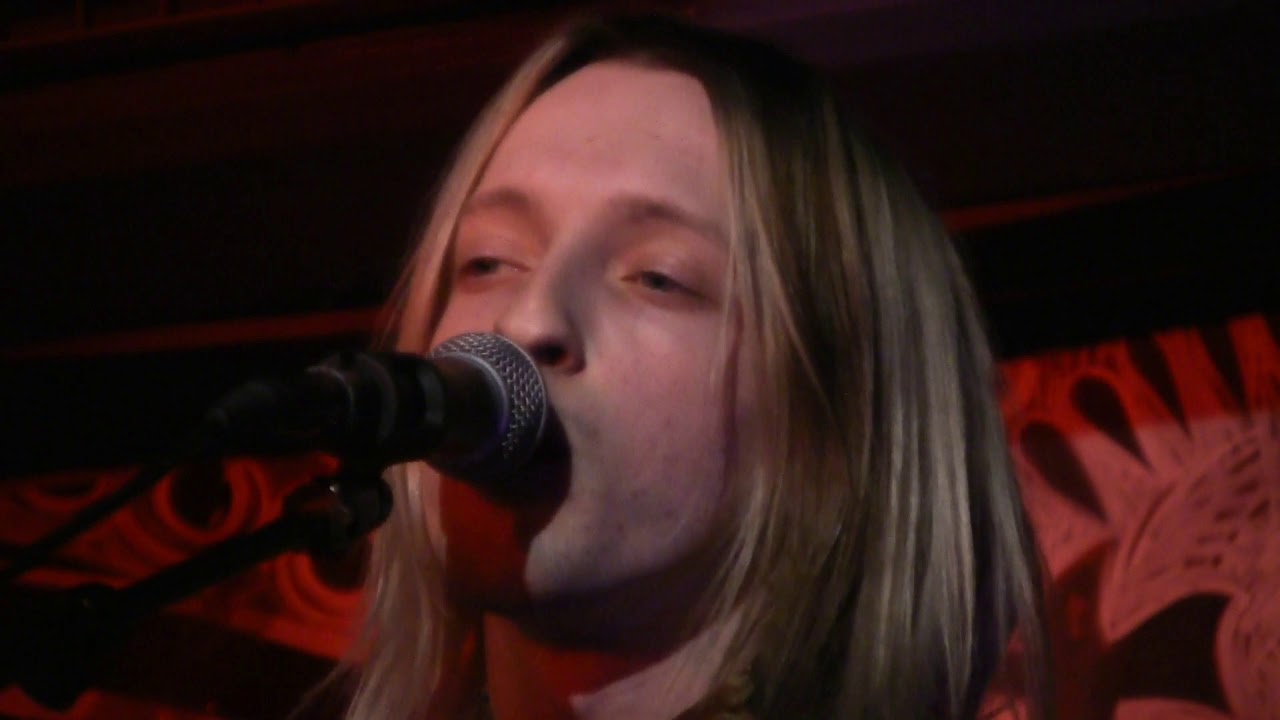 JULIPER SKY - Verve Bar - Leeds - 04/01/2020.