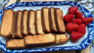 “Perfect for Chai”: Crunchy Cake rusk.