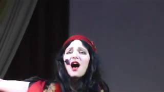 Ежедневно меняется мода песня слова. Ежедневно меняется мода танец. Танец гадалка. Жанна рождественская в фильме ах водевиль водевиль. Ах водевиль водевиль цыганка.