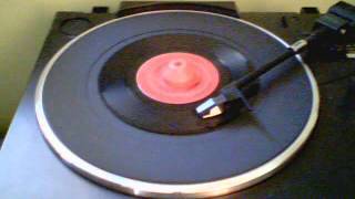 Simon U0026 Garfunkel  I Am A Rock  45 Rpm