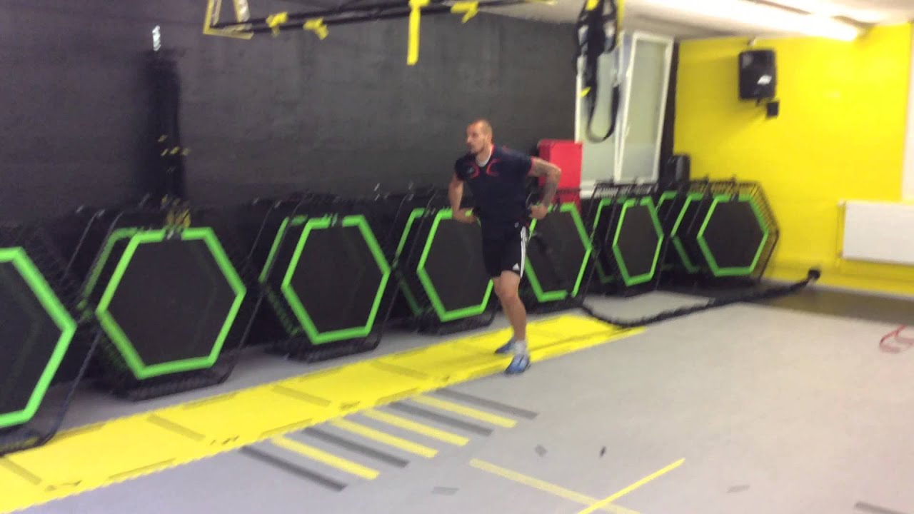 Professional Goalkeeper Martin Polacek in Pro Workout Gym Switzerland - Circuit Training with Tabata football score