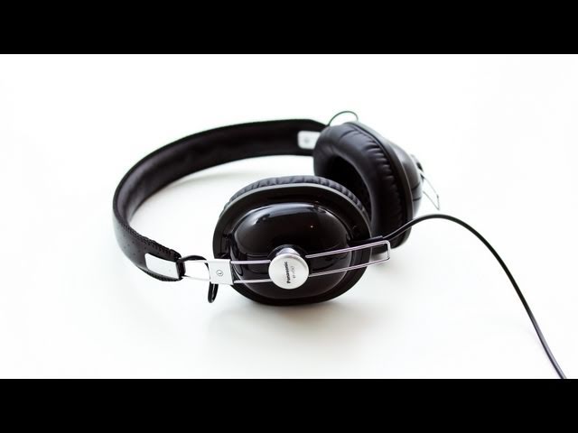 Panasonic RP-HTX7 Headphones Unboxing - YouTube