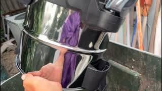 How to empty DeWalt Stainless Steel Shop Vac