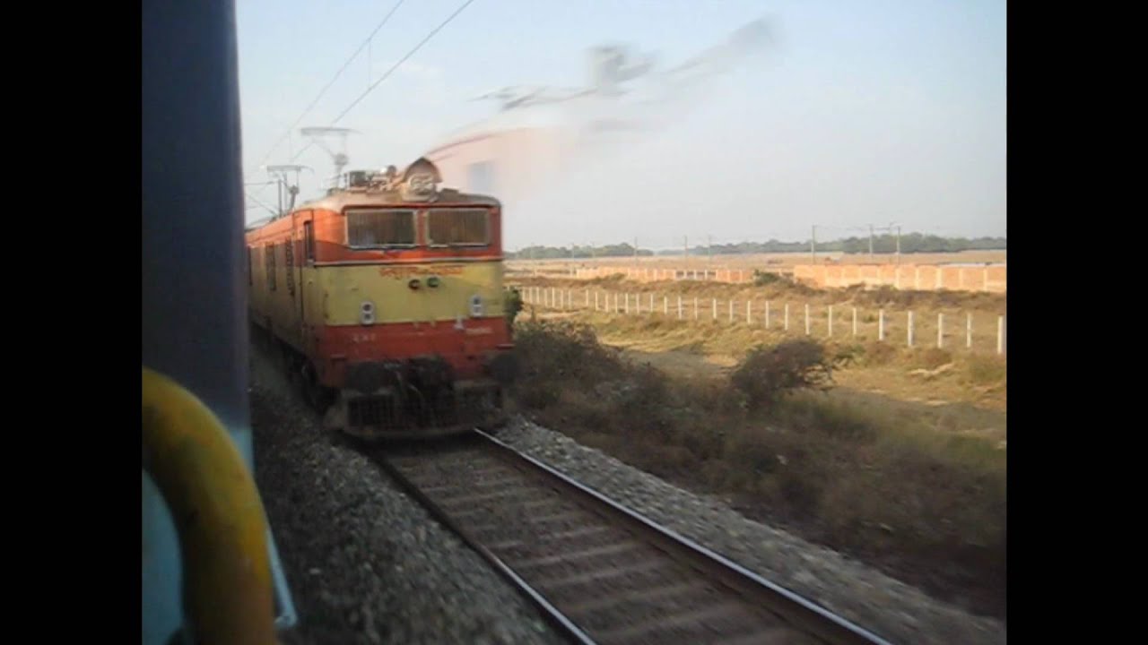 High Speed Encounter: Devastating WAM4 With Bhubaneshwar Jan Shatabdi Blasts past Falaknuma Express