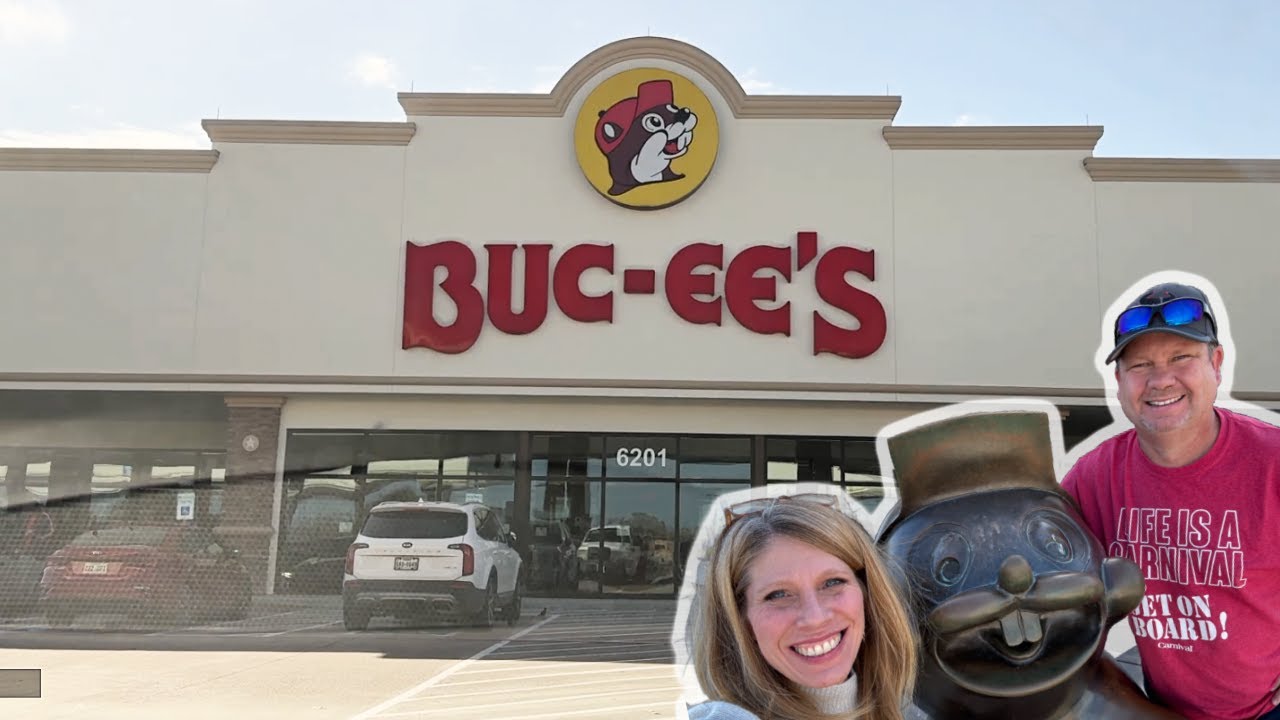 Bucee's Katy & Texas City Christmas Vlogmas Day 22 YouTube