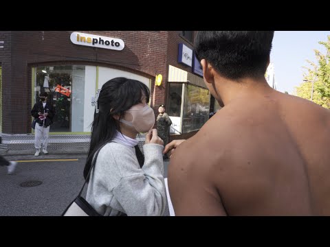 옷 벗고 길거리 <strong>헌팅하기</strong>