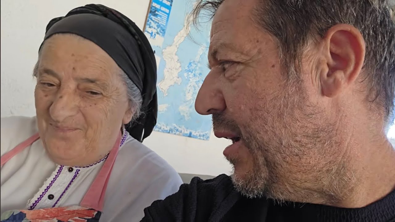 Την πραγματική φιλοξενία θα τη ζήσεις στα απομακρυσμένα χωριουδάκια Αβλονα Κάρπαθο με την Άννα 