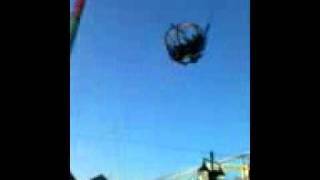 Sling shot ride