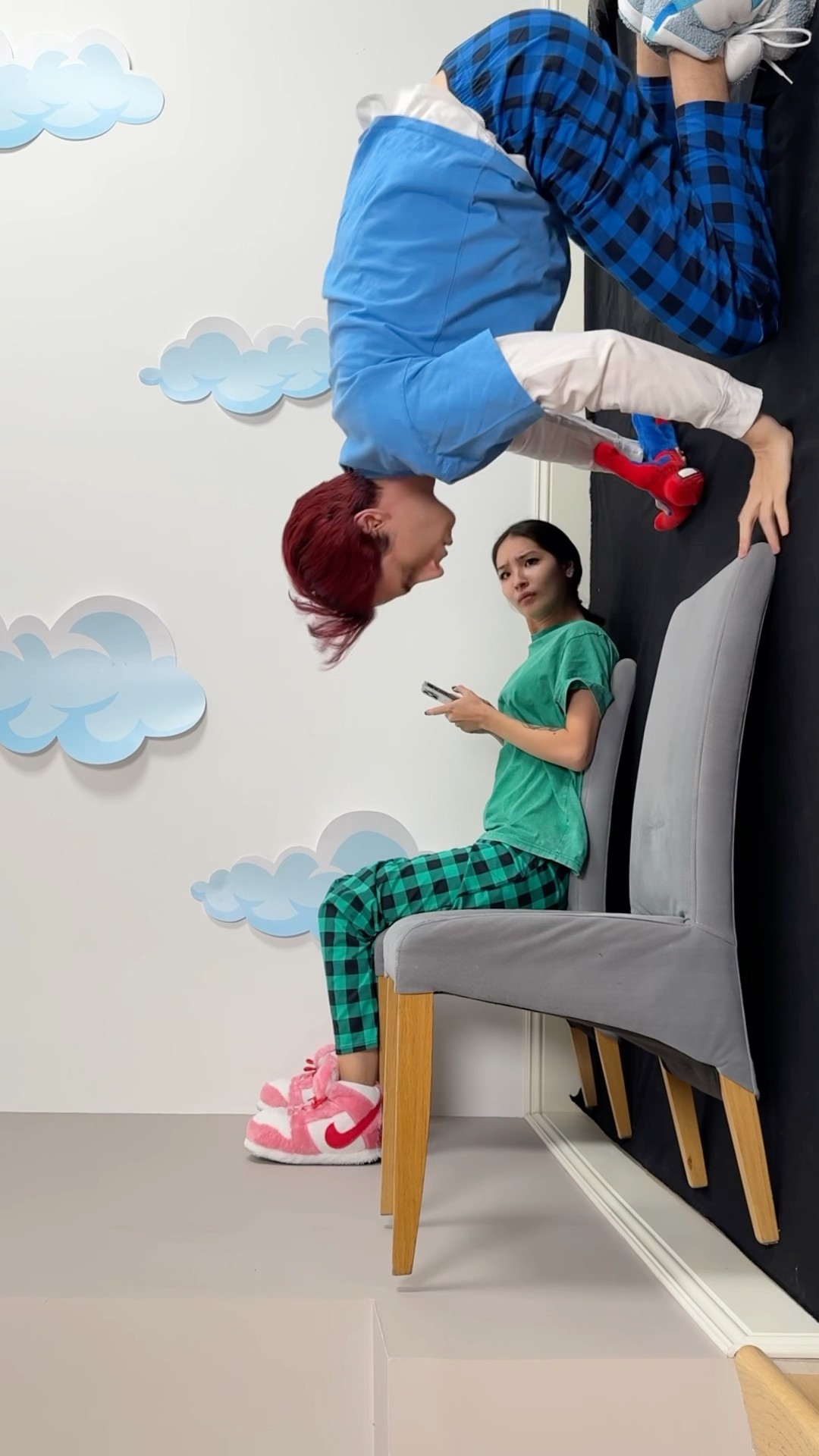 Fake gravity ?