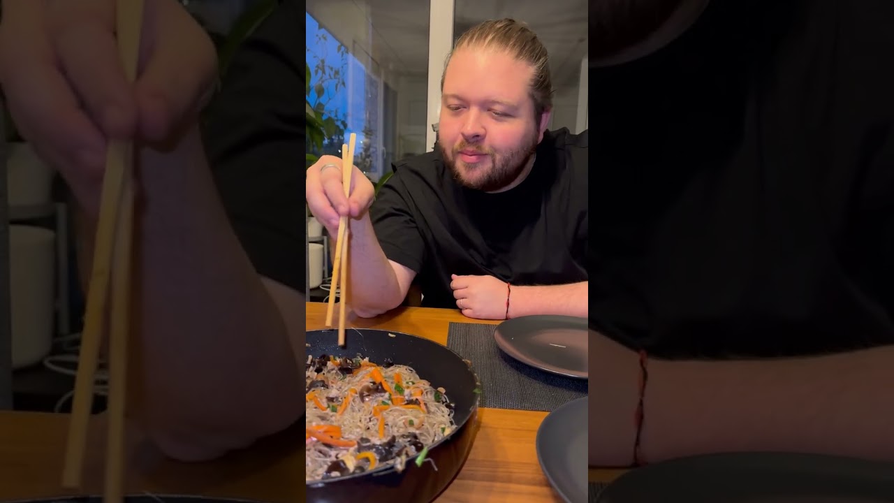 ធ្វើឆាមីសួរលើកទីមួយទេប៉ុន្តែរសជាតិវិញមិនធម្មតាប្ដីថា(អស់លេញ😂