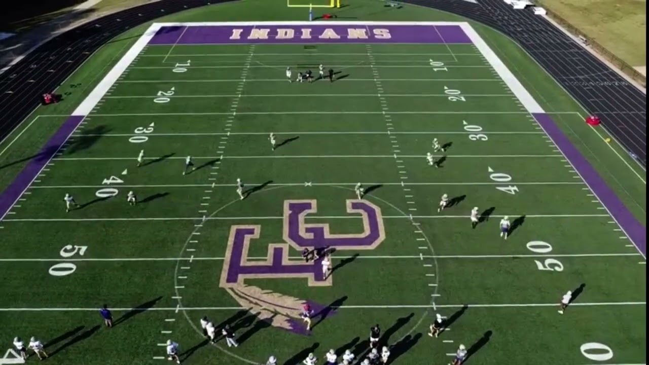 Post route Receiver on the right. 