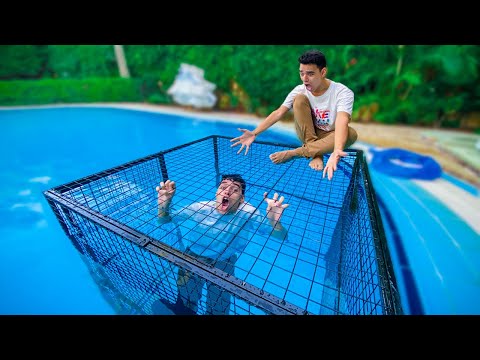 بنبنا سجن حقيقي داخل المسبح تحت الماء نجحنا