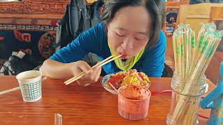 在全民信仰佛教的西藏徒步转冈仁波齐神山54公里，两天时间完成，夜里11点到达终点，人已累崩