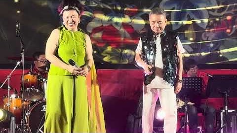 【娱乐百分百】刘玲玲 + 陈建彬《合唱》@ 洛阳大伯公宫 • 庆中秋歌台欢乐夜 @  20 Loyang Way • 5 Oct 2025