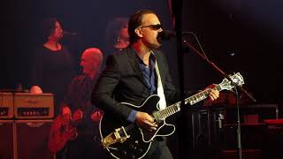 Joe Bonamassa~Tiger in Your Tank~ at the Royal Albert Hall 2019 (Co-staring random house mic)