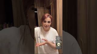 Nərmin şkafının içini düzəldib sahmana salır😃