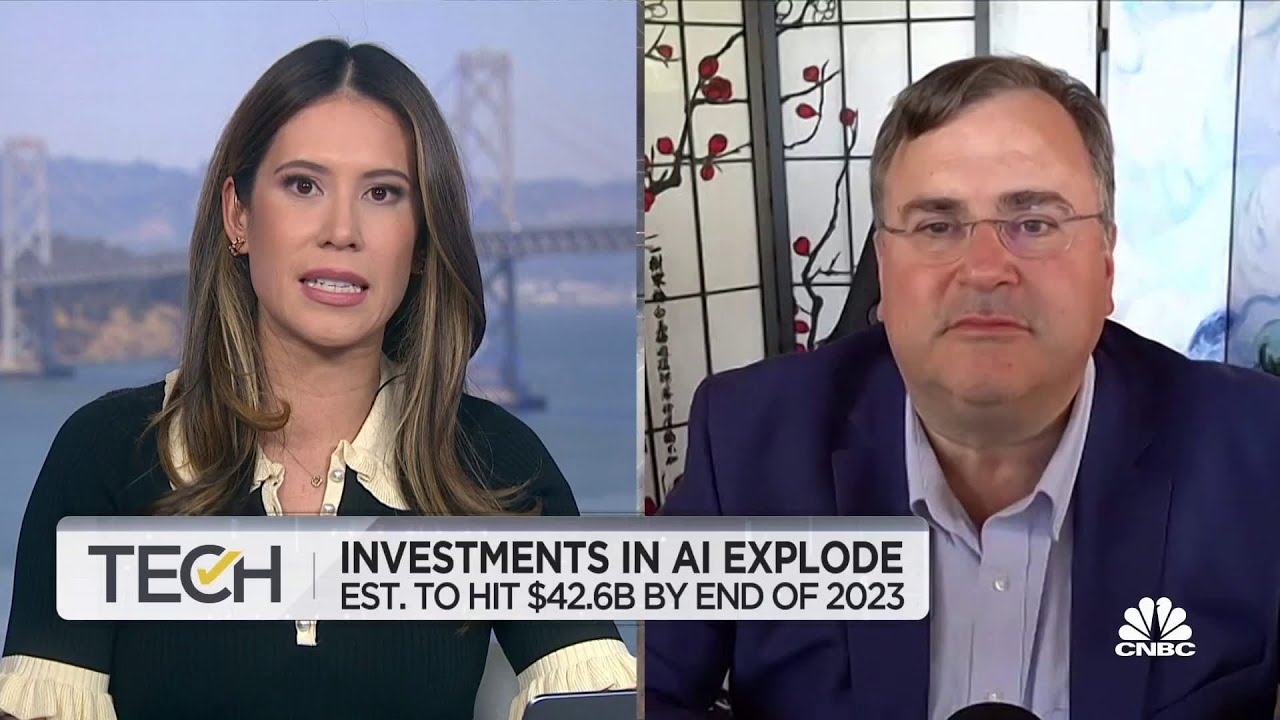 The best way to curb fear around A.I. is exposure, says Inflection A.I.'s Reid Hoffman