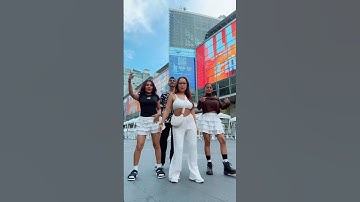 Coca Cola 2 🤩🔥#neha #nehakakkar #dance #shortvideo #shorts #cocacola2 #bollywood #trendingshorts
