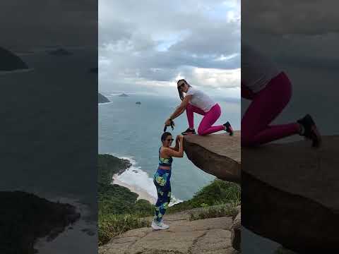 Revelando o truque da foto perfeita na Pedra do Telégrafo. #shorts