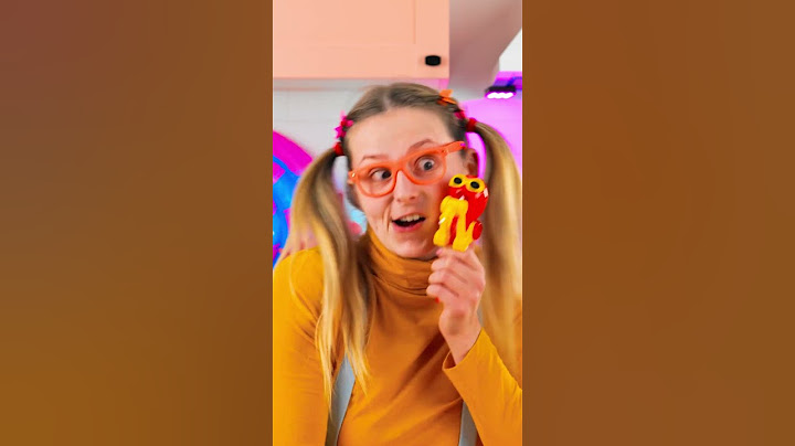 MY MOM IS A GENIUS! 🌟| Magical lollipop gadget saves the day, parenting hack at its best #shorts