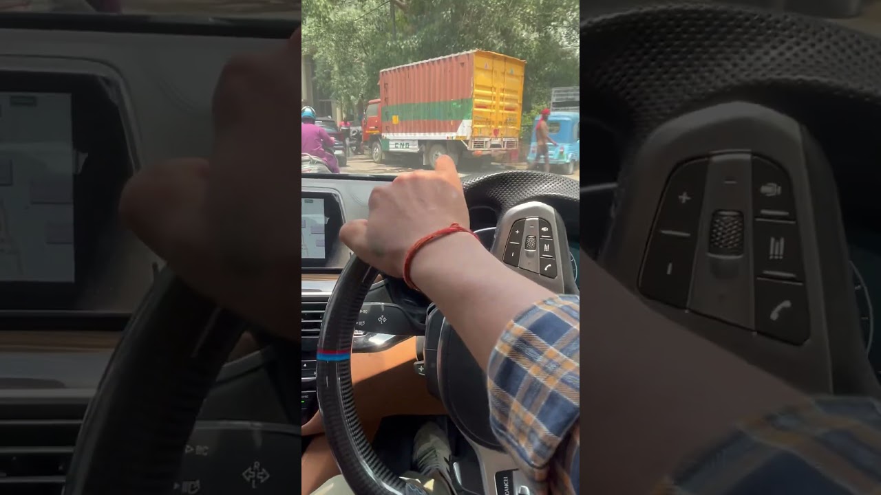 bmw car koi si hai ?? 