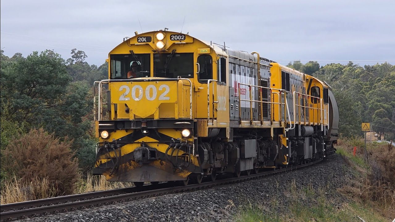 TasRail 2002 2052 #46 Coal train alongside Perth Mill Road