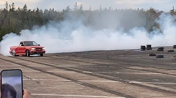5.3 ls swapped s10 INSANE DONUTS!