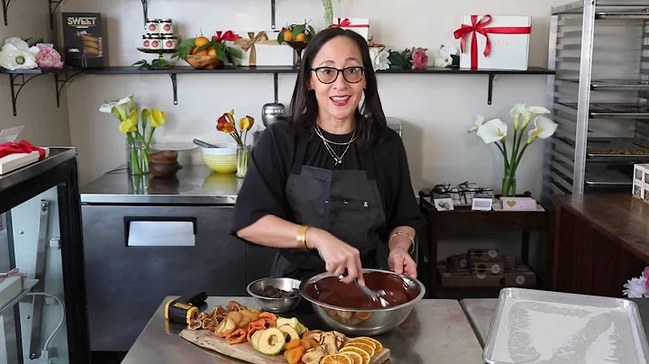 Chocolate-Dipped Dried Fruit with Valerie Gordon