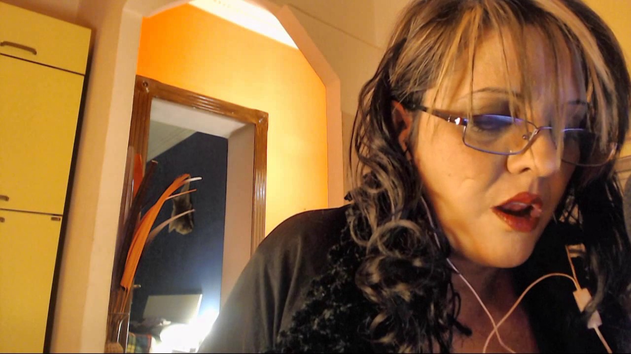 ASMR Inaudible/semi intellegibile reading i rimedi della nonna ita