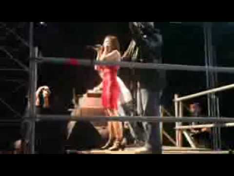 Wally Lpez Ft Ainhoa "Close To Me" (SheSummerFesti...