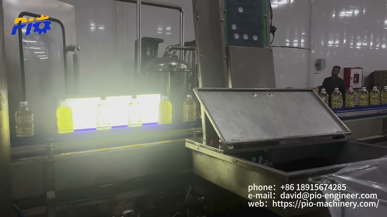 Video of 1L 2L Edible oil filling production line - took from our customer's factory