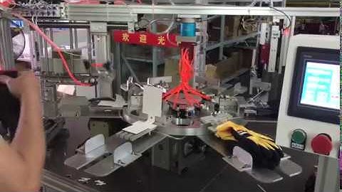 Labels Auto-Sending Gloves Tagging Machine