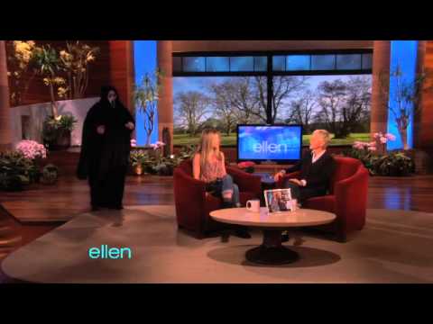 Ellen Scares Jennifer Aniston