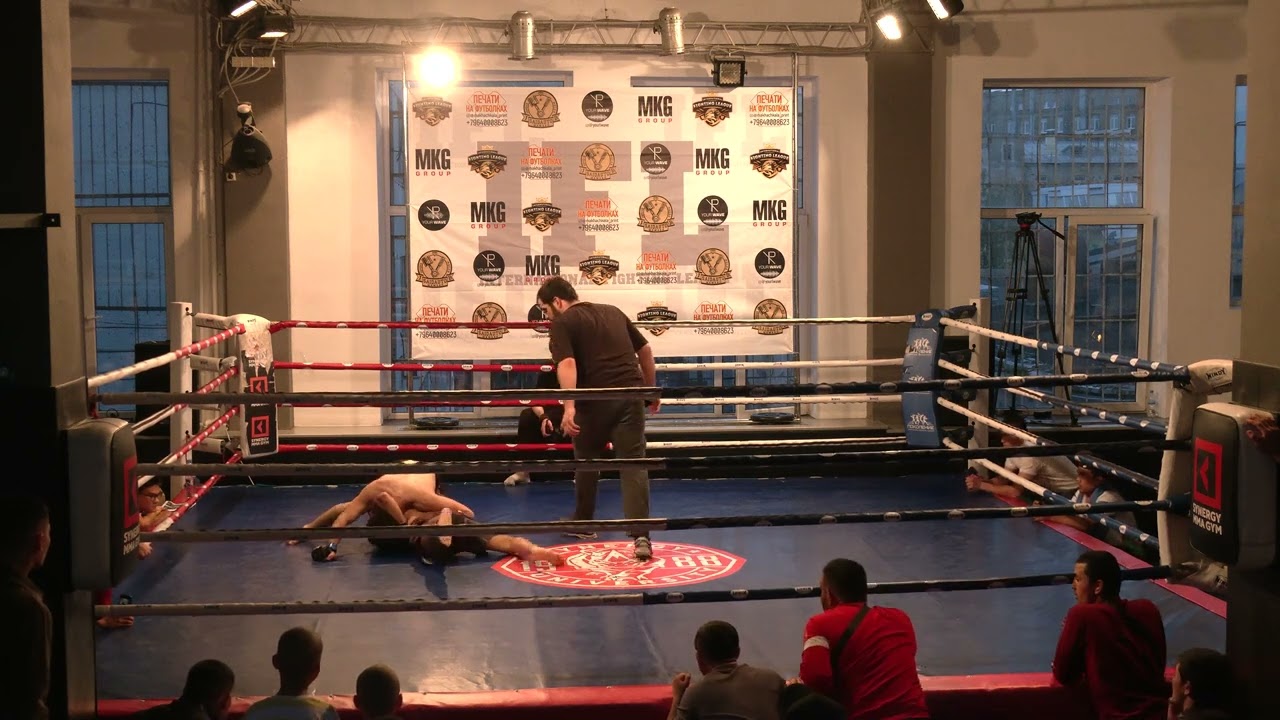 Davlatbek Arabov $ Eldos Sherdakov. бой в легчайшем весе 56.9 кг iFL- 3.