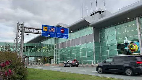 HD VID Fall - Halifax Stanfield Airport