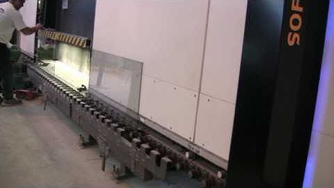 Visual inline inspection of glass plates - SOFTSOLUTION