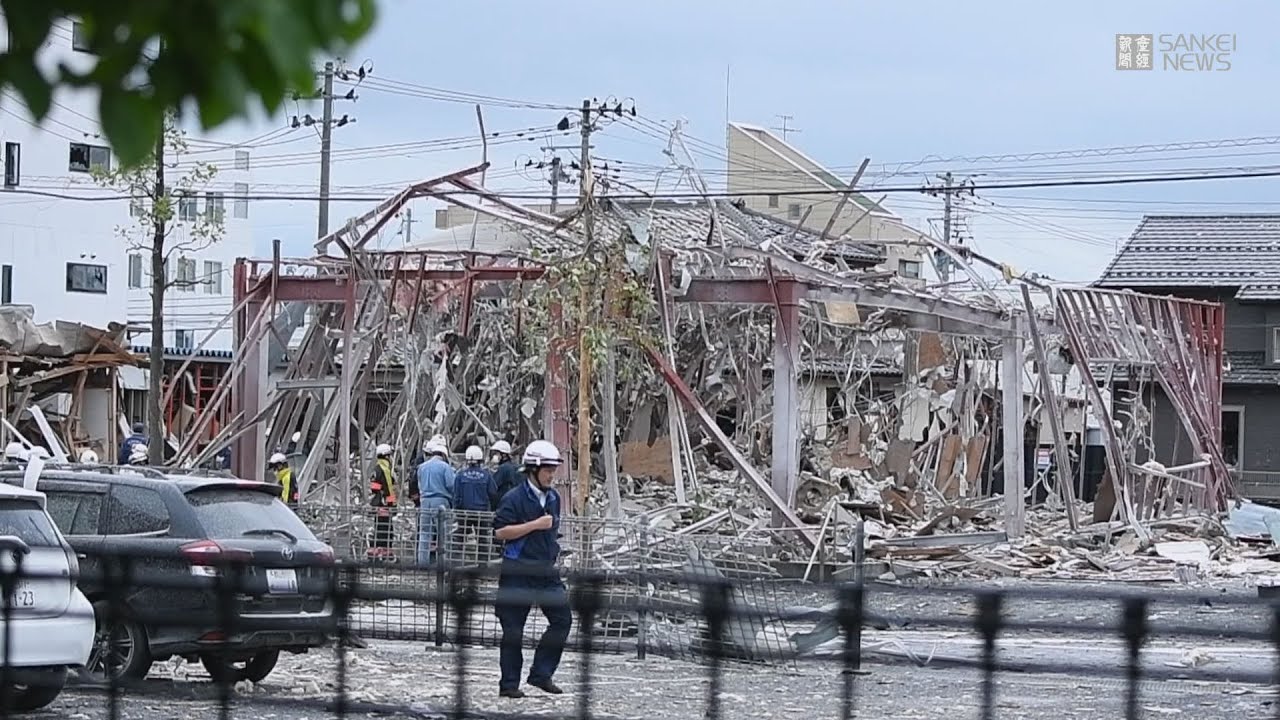 福島 郡山の爆発 改装中の飲食店全壊 ガス漏れか Youtube