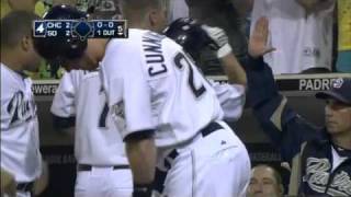 2010/09/28 Hundley's two-run dinger