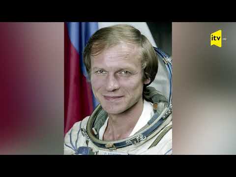 Video: NASA kosmosa ilk göndərdiyi şey nə olub?