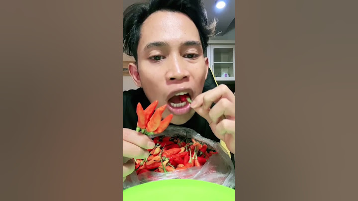 makan cabe rawit setan