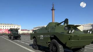Репетиция Парада Победы прошла на Дворцовой площади Санкт-Петербурга