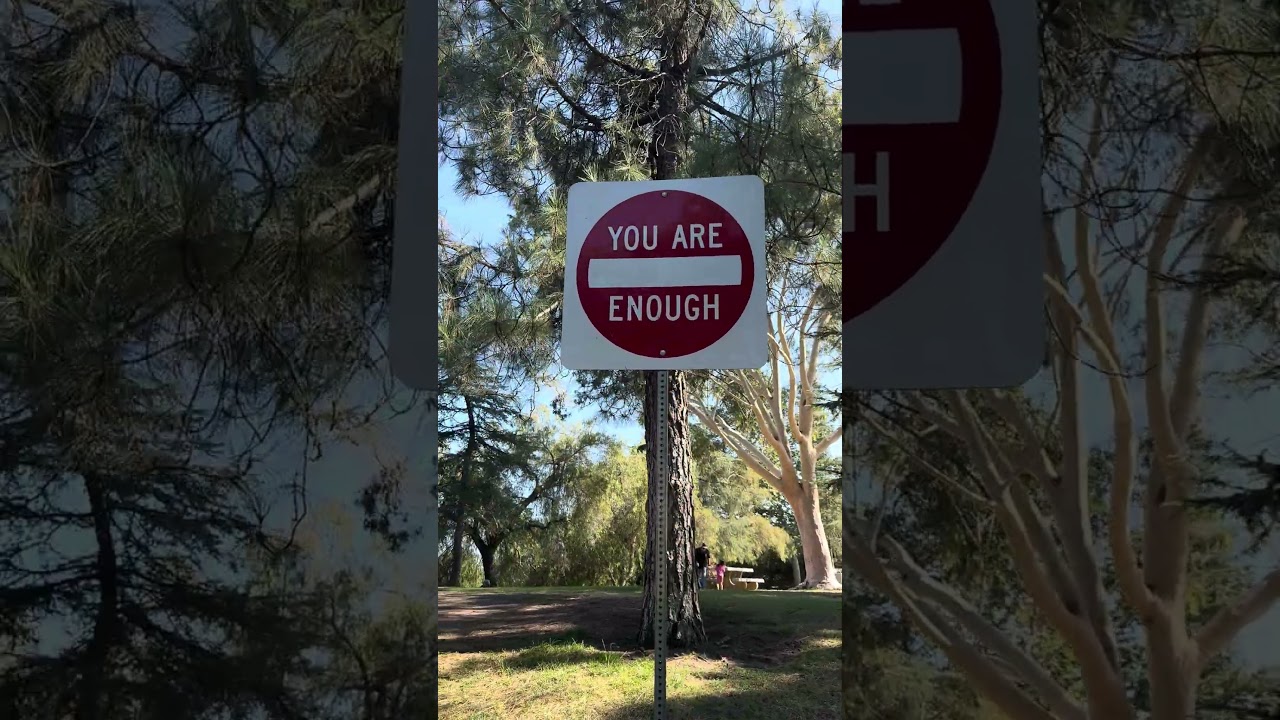 IT’S A SIGN!