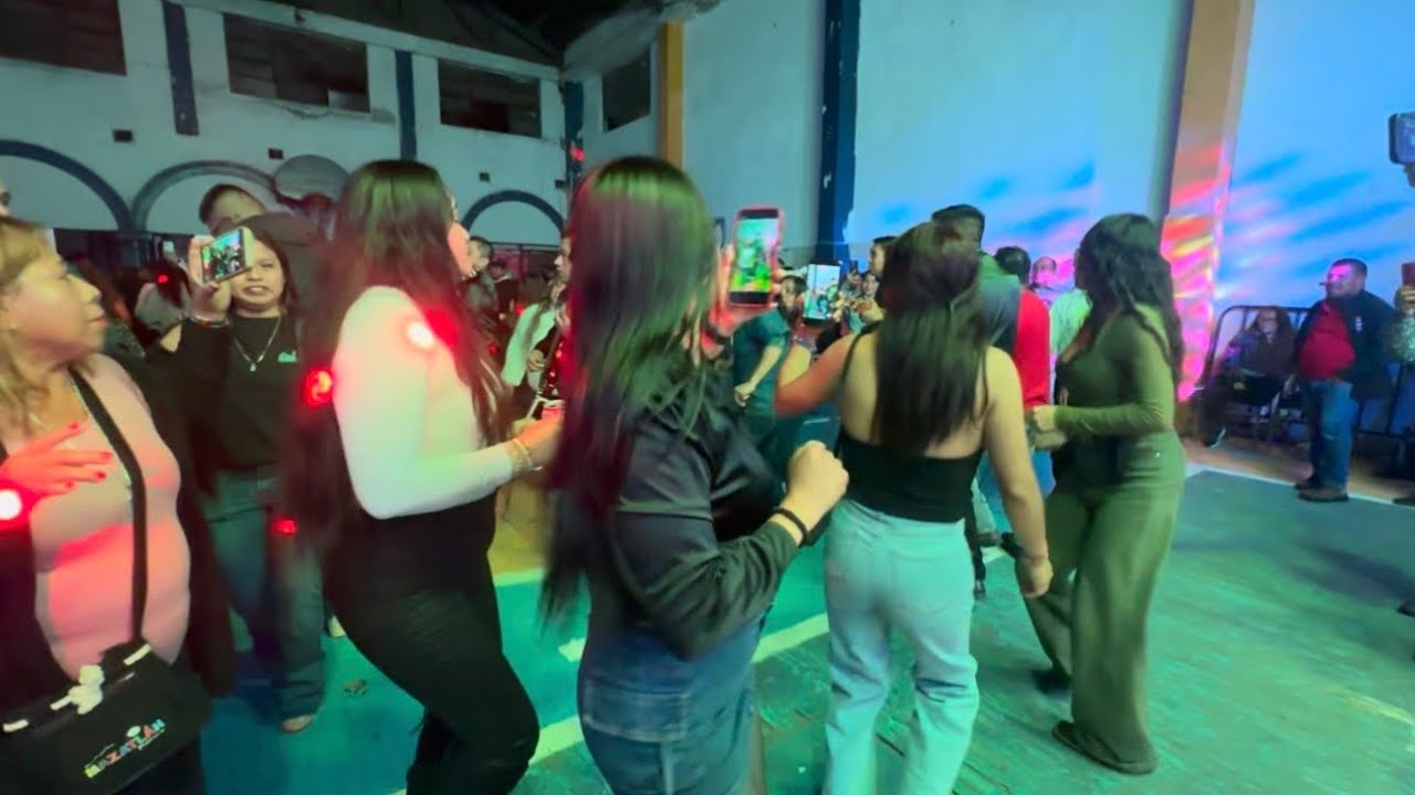 POPURRI ÁNTRAX y Varios Más | TRIO FIGURA HIDALGUENSE (Salón Factores Mutuos)