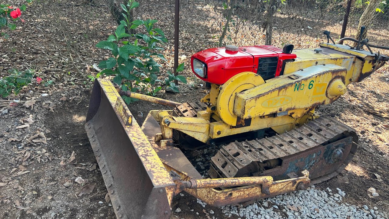 Xe ủi đất mini làm vườn và công trình khá chi là ngon 0972845124