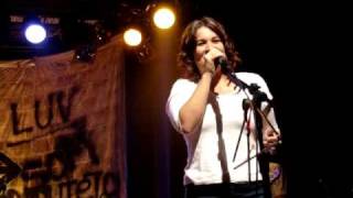 Chicas - Caras e Bocas