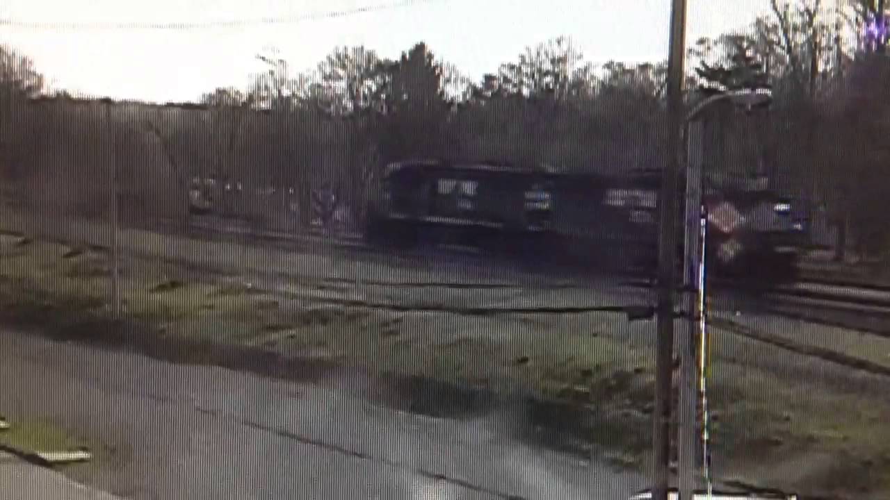 Light Engine Move On Cresson Railcam 4/18/13 YouTube