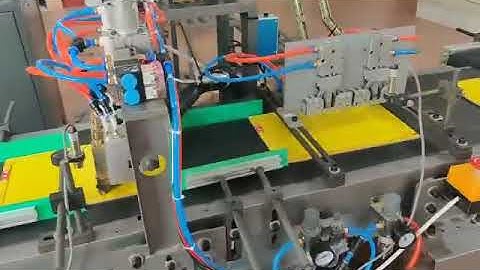 自动折六边Fully auto mouse glue trap machine