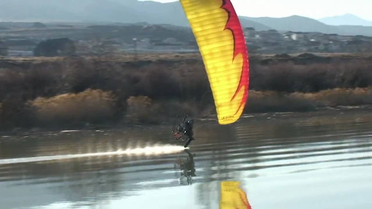 Red Bull Gulping Powered Paraglider Extreme Flat Top Paramotor Flying