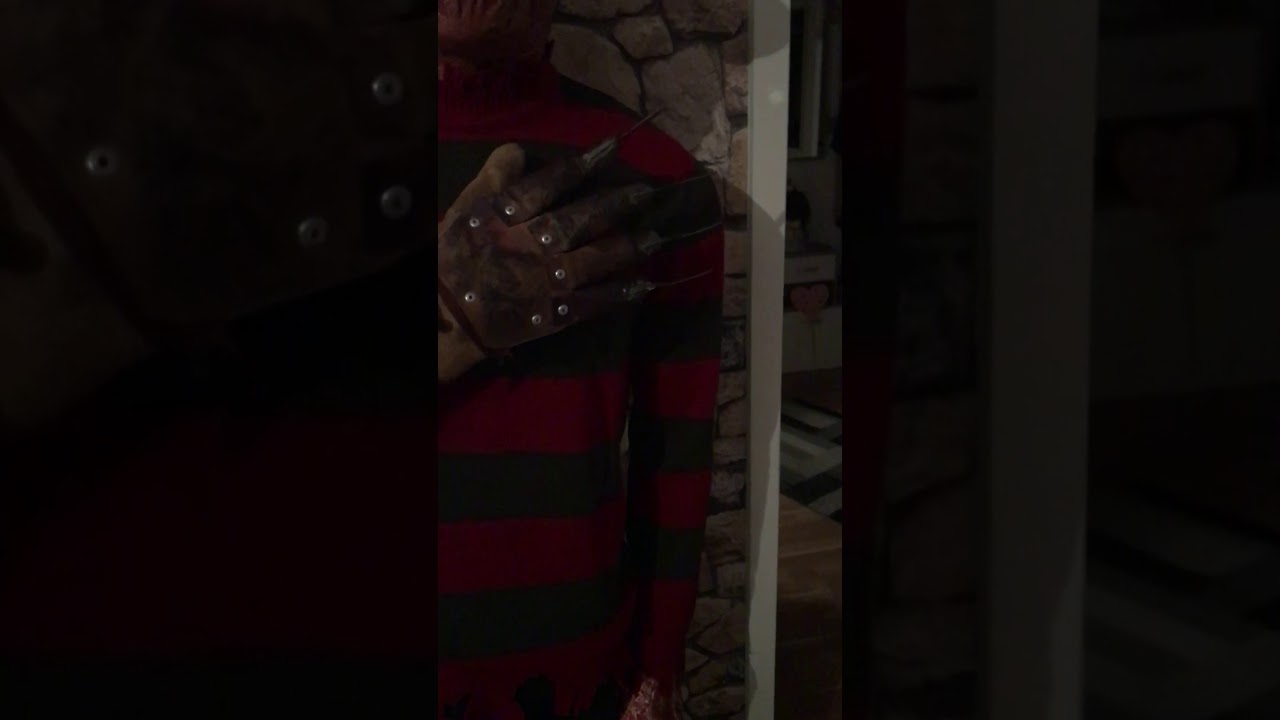 Freddy Krueger Lifesize